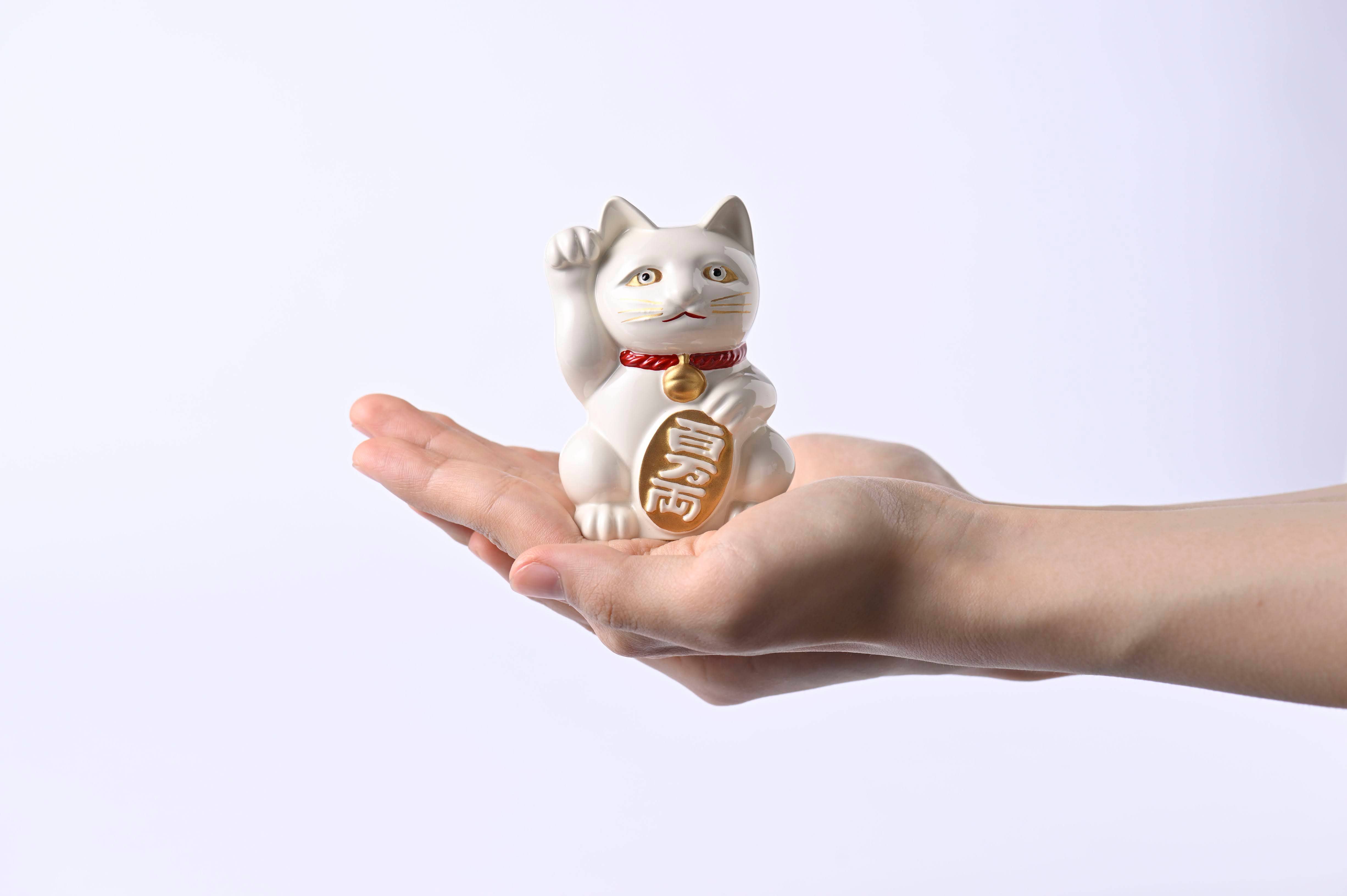 Japacolle — Japan Collections | See Latest News in "About" - Wholesale Decorative Figurine - Nagae Good Fortune Manekineko
1