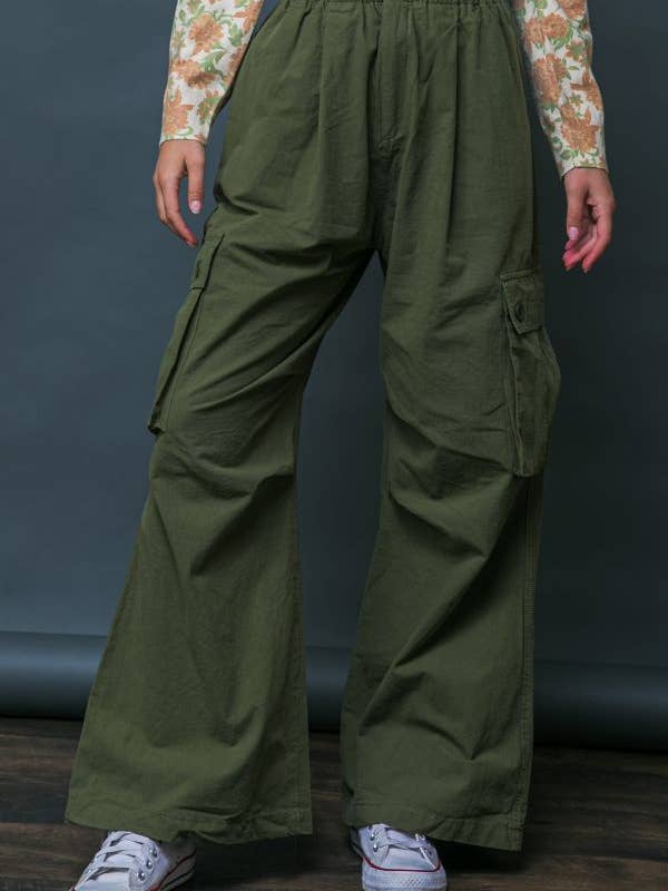 A solid woven cargo pant - IP8084 for wholesale by FLYING TOMATO