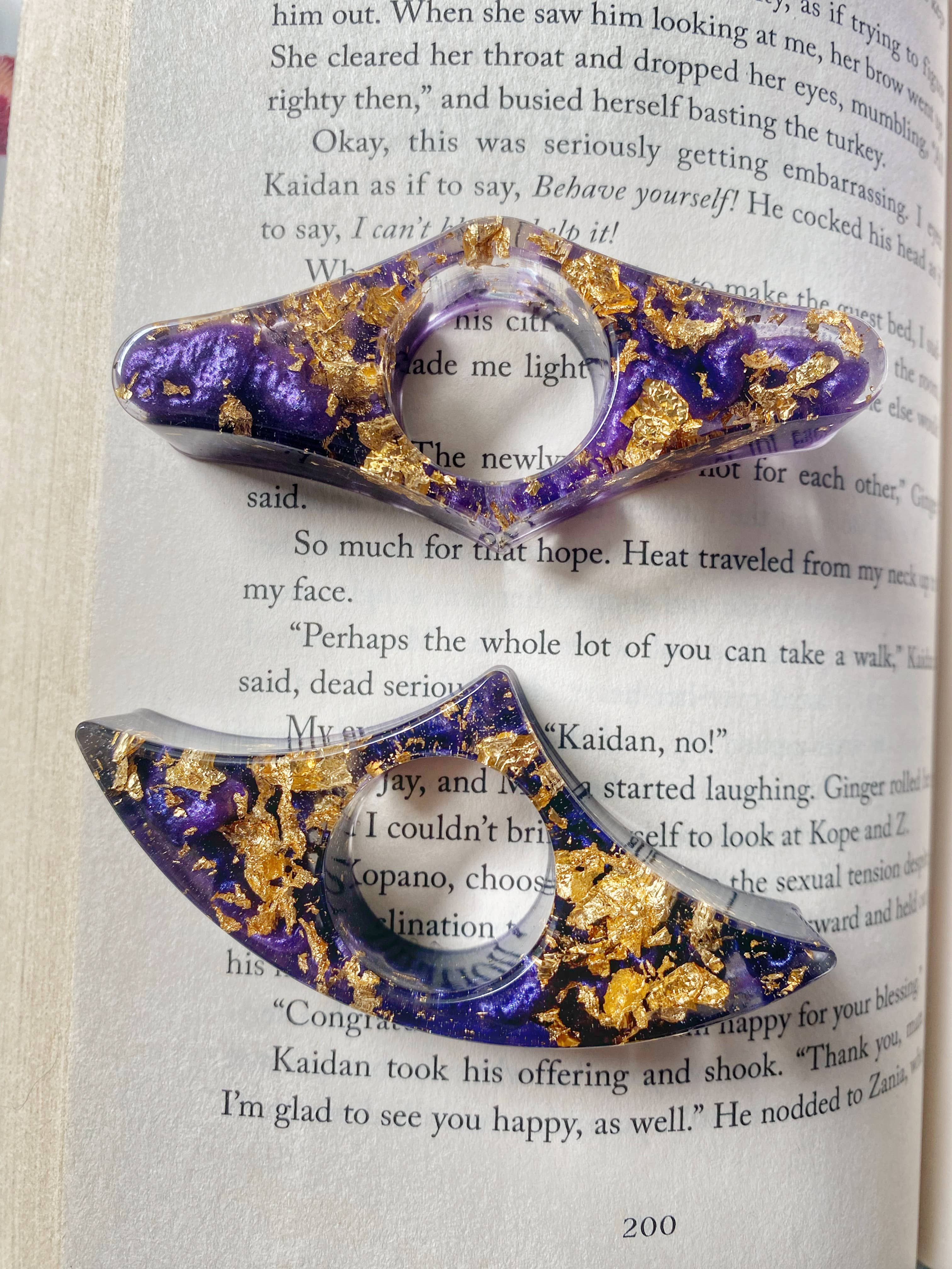 Hold It There - Wholesale Book Holder - Romantasy Courts Collection22