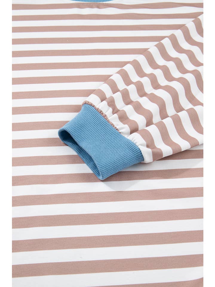 Beige Stripe Contrast Edge Pullover and Shorts Plus Size Set for wholesale on Faire11