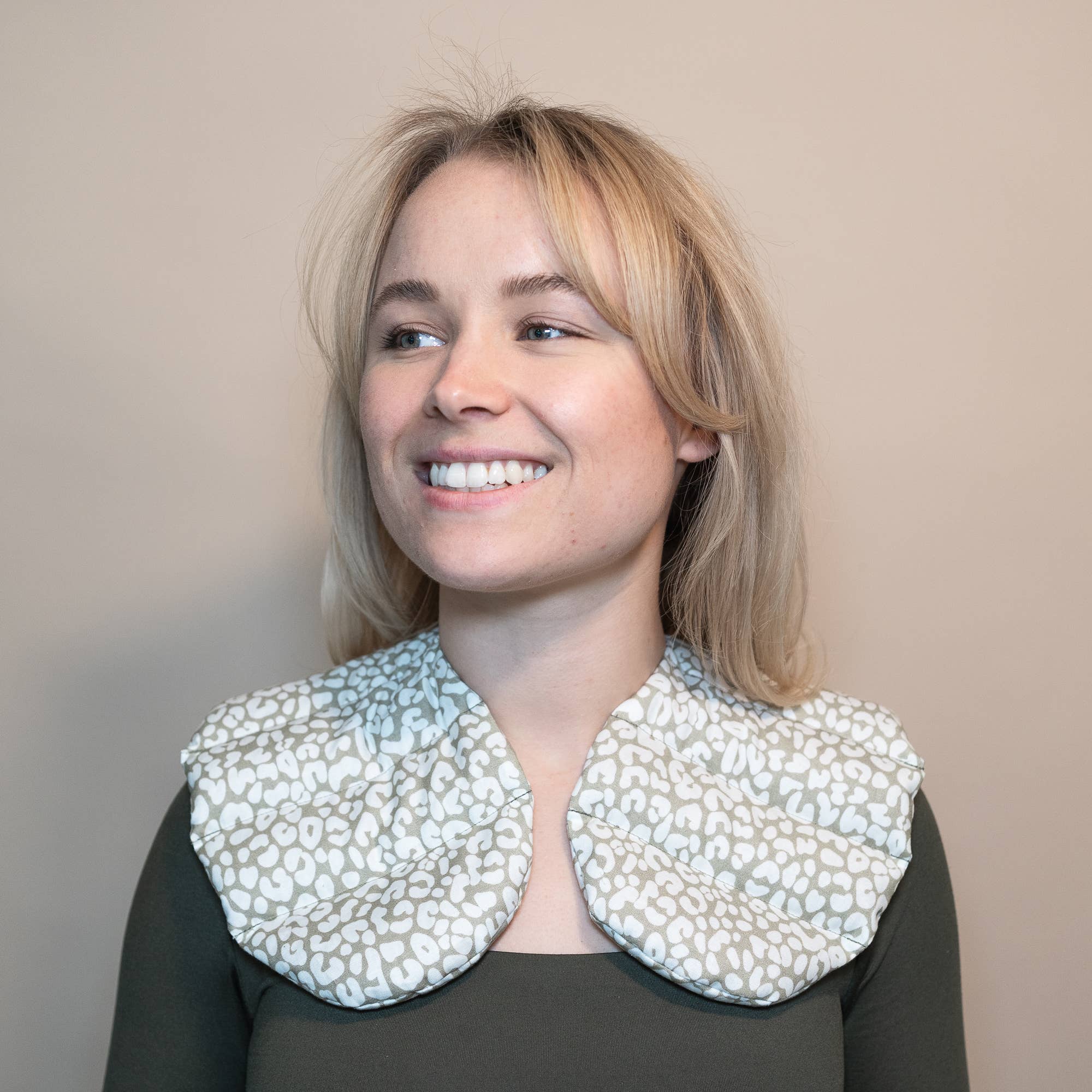 Tochter von Walter - Vente Bandeau pour le spa - Coussin chauffant pour le cou à motif léopard3