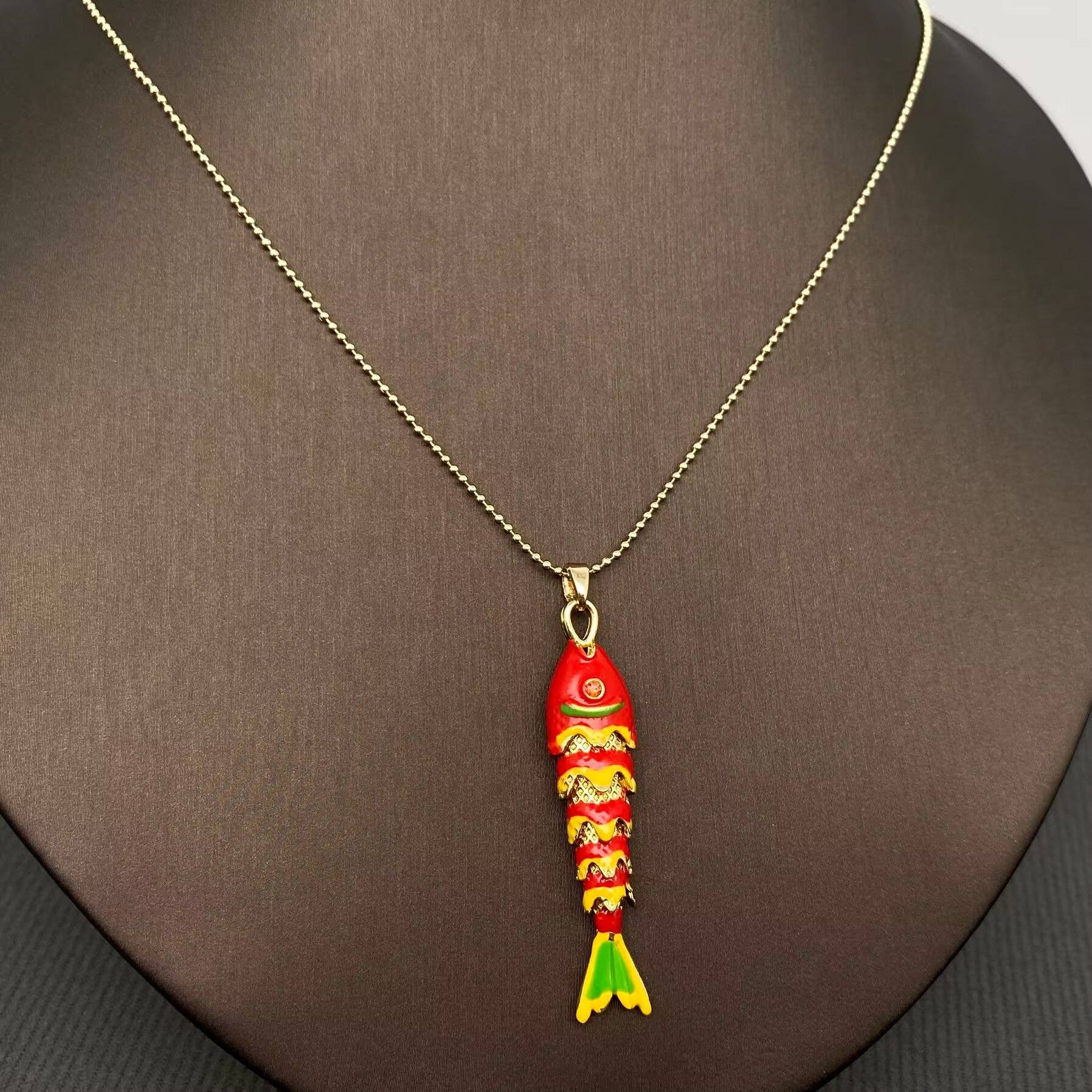 Mio Queena - Wholesale Pendant/Charm Necklace - Summer Ocean Style Enamel Fish Charm Necklace0