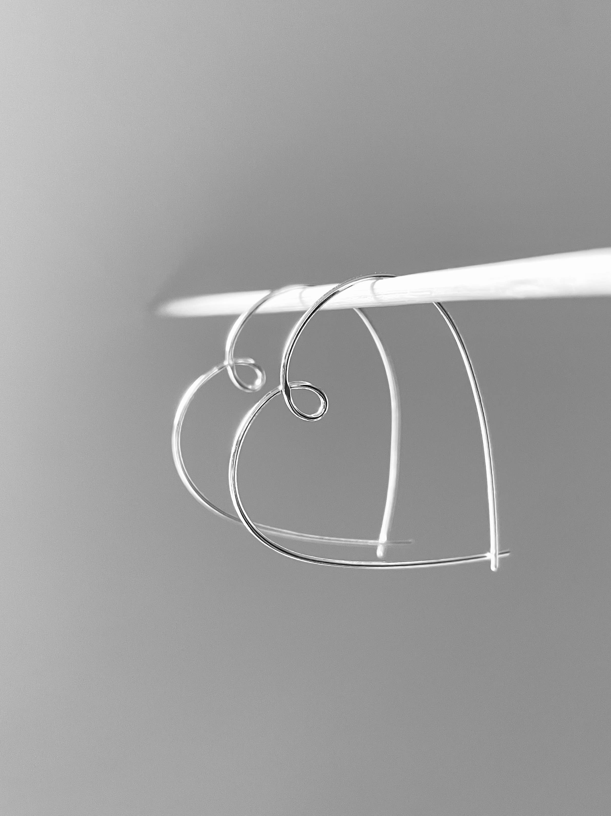 Verve Jewellery – wholesale Hoop earrings – Heart hoop threader earrings, sterling silver hoops1