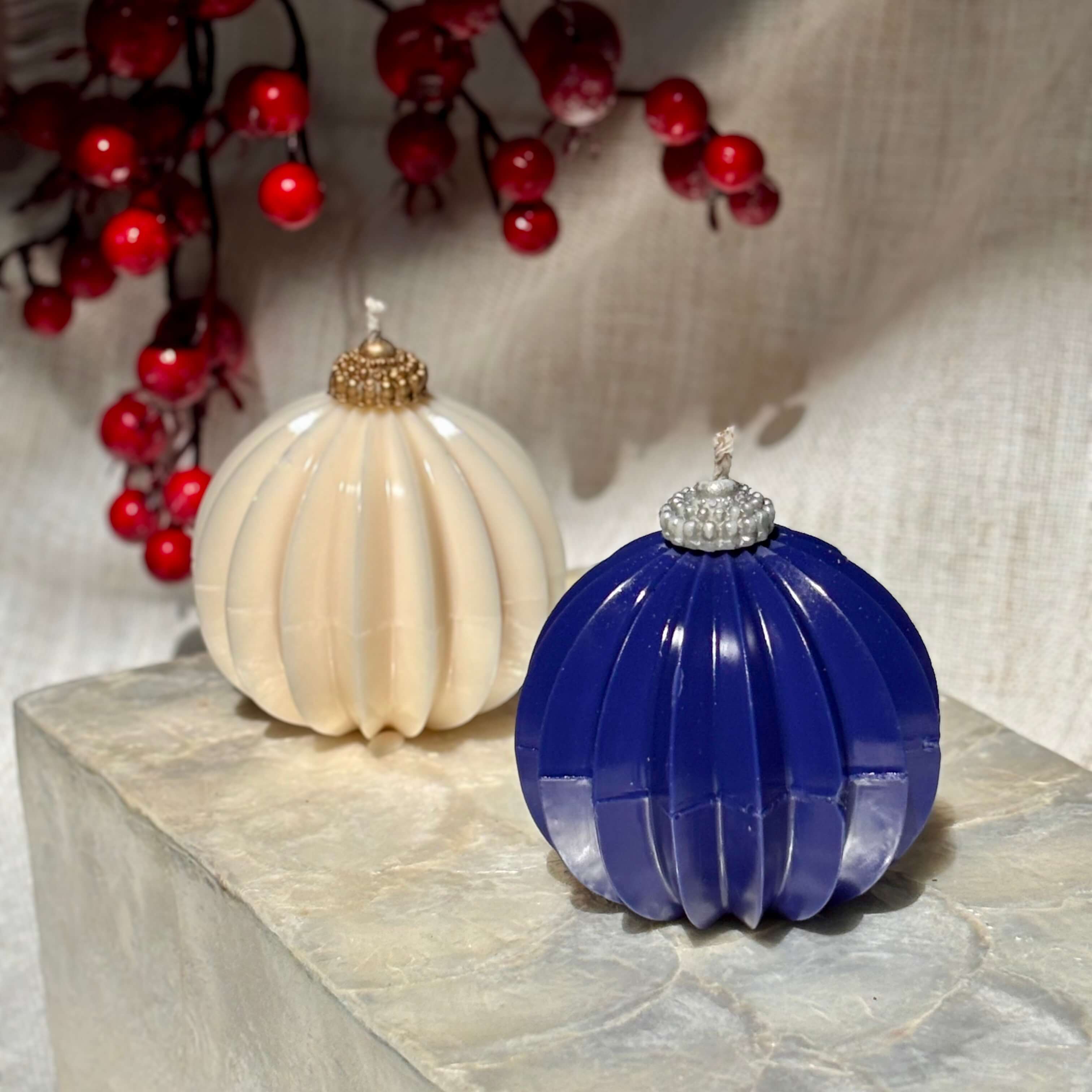 OH MY BOX – wholesale Pillar candle – Holiday Round Candle | Cozy Home Christmas Gift11