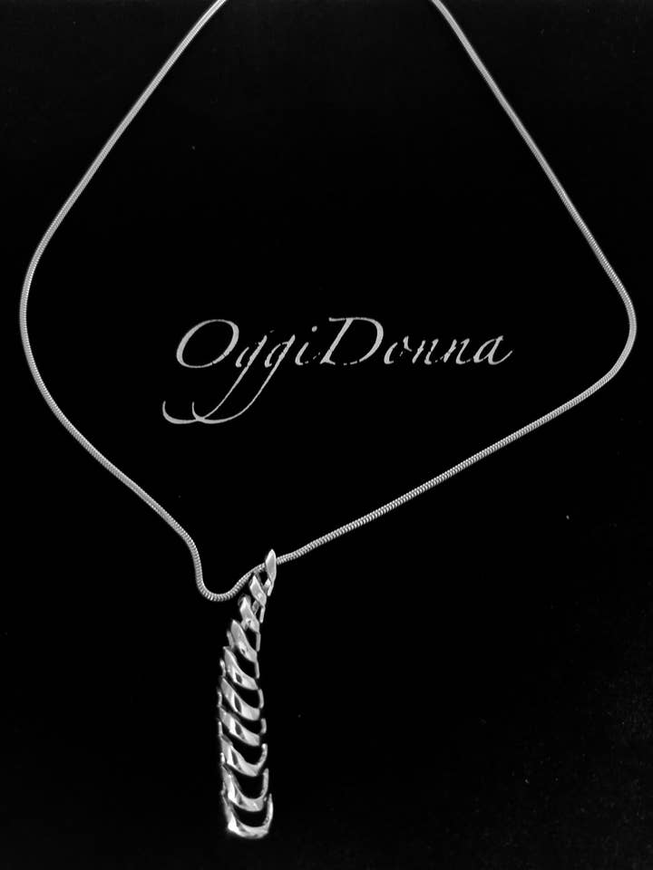 COLLIER ANDRA pour la vente par Oggidonna