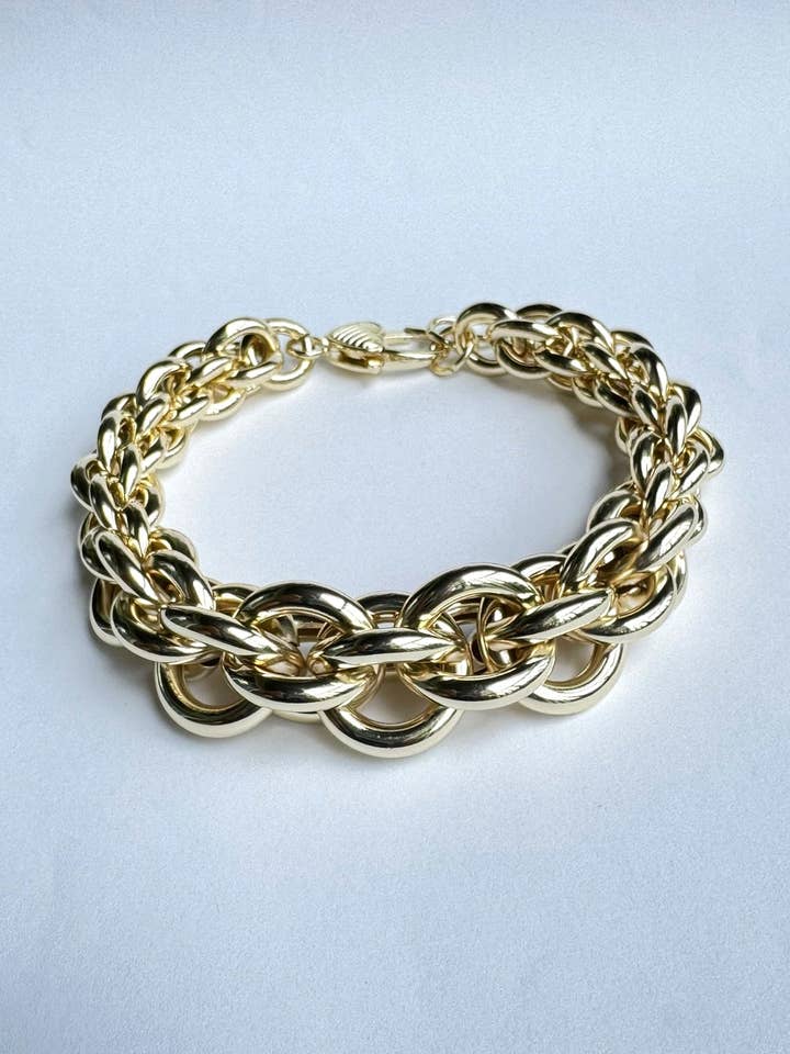 Graduated Circle Links Bracelet for wholesale by D LINE