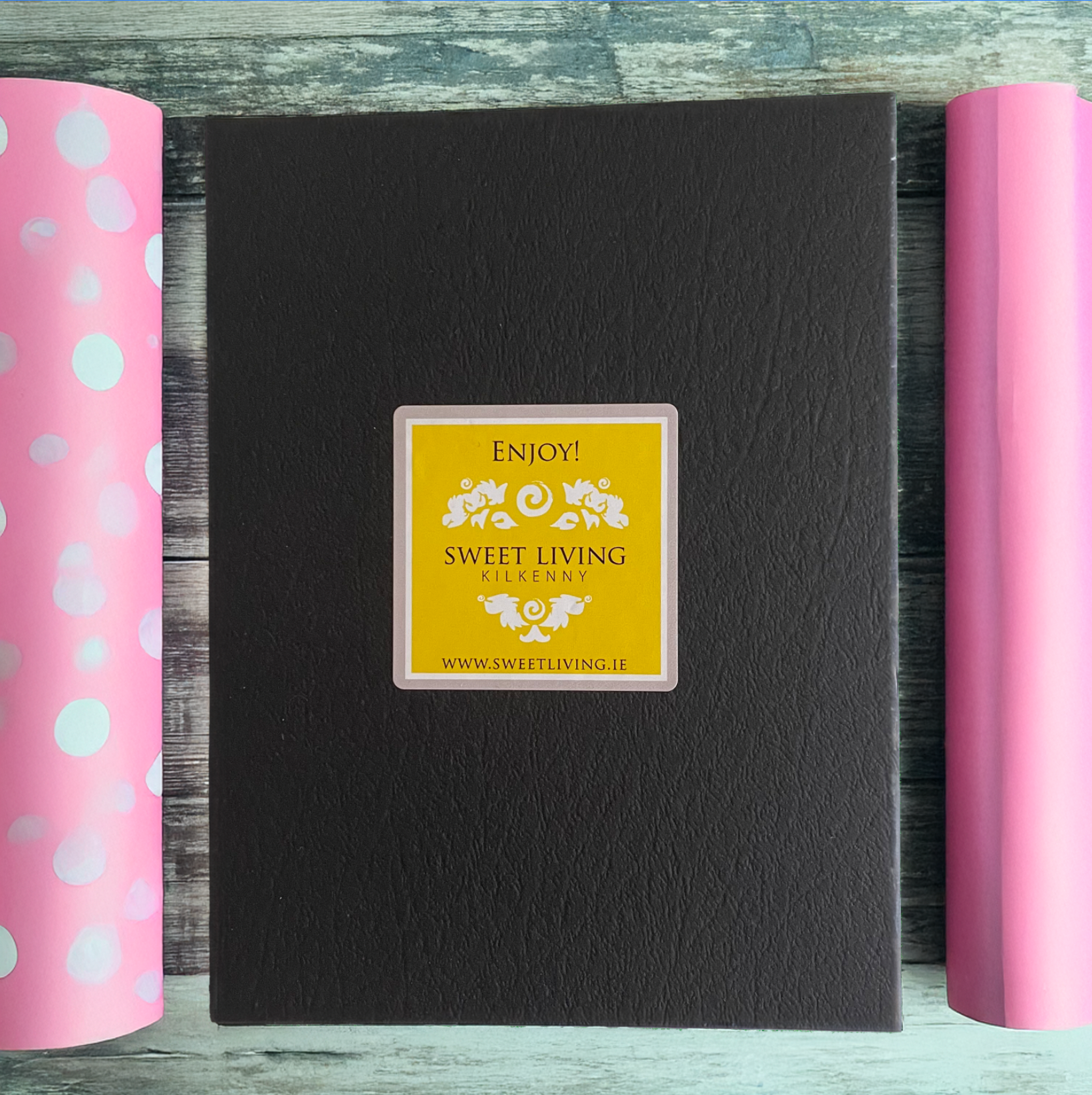 Sweet Living Kilkenny - Wholesale Chocolate Bar - Luxury Chocolate Gift Box - Limited2