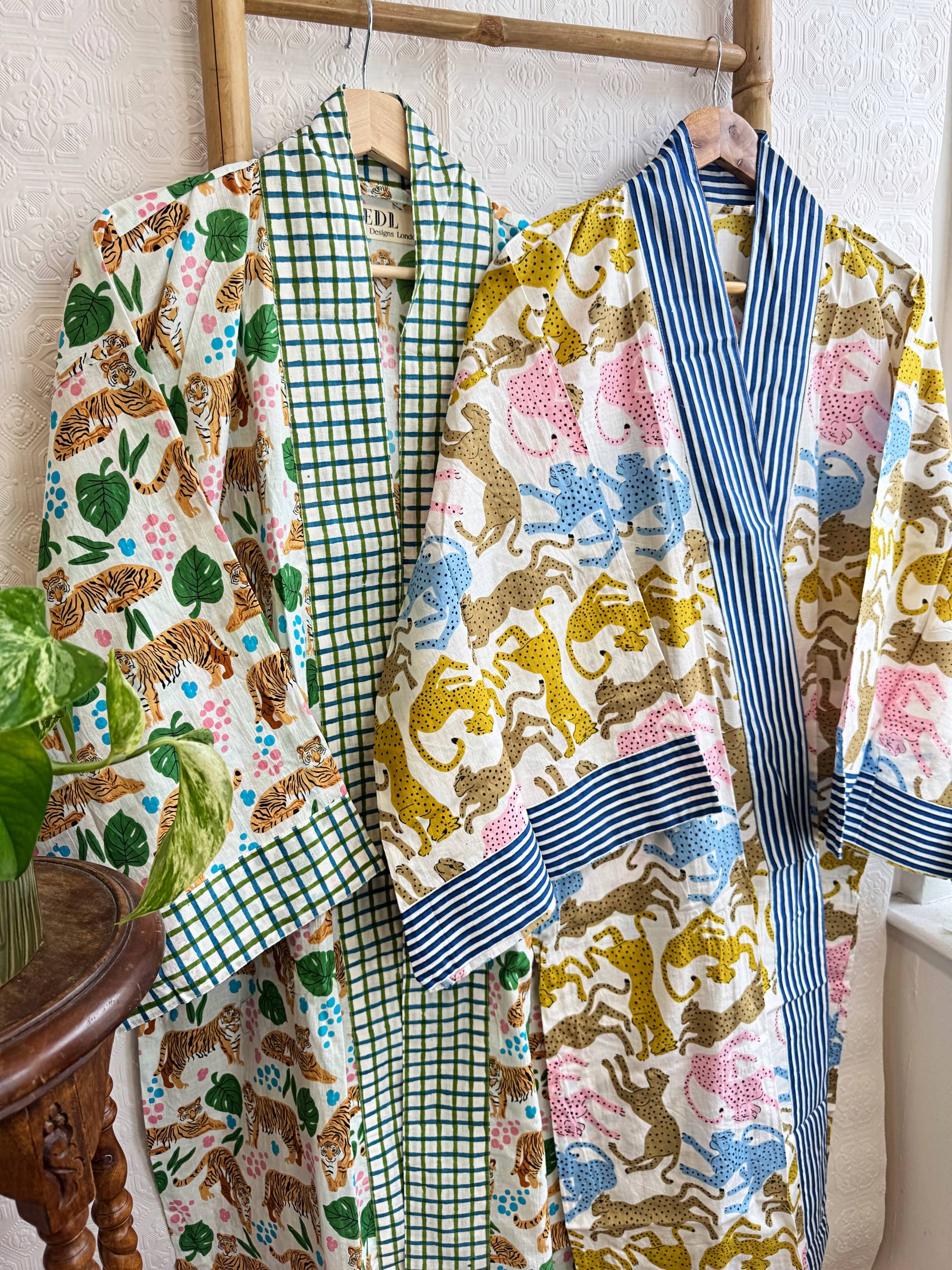 Essential Designs London – wholesale Robe – Women's – Set of 2 Cotton Kimono Animal Stripe Quirky Summer Spa Robe1