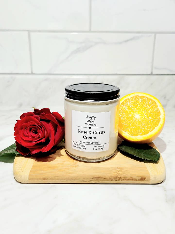 Bougies de soja à la crème de rose et d'agrumes, crèmes à base de cire et sprays d'ambiance pour la vente par Crafty Mom Candles LLC