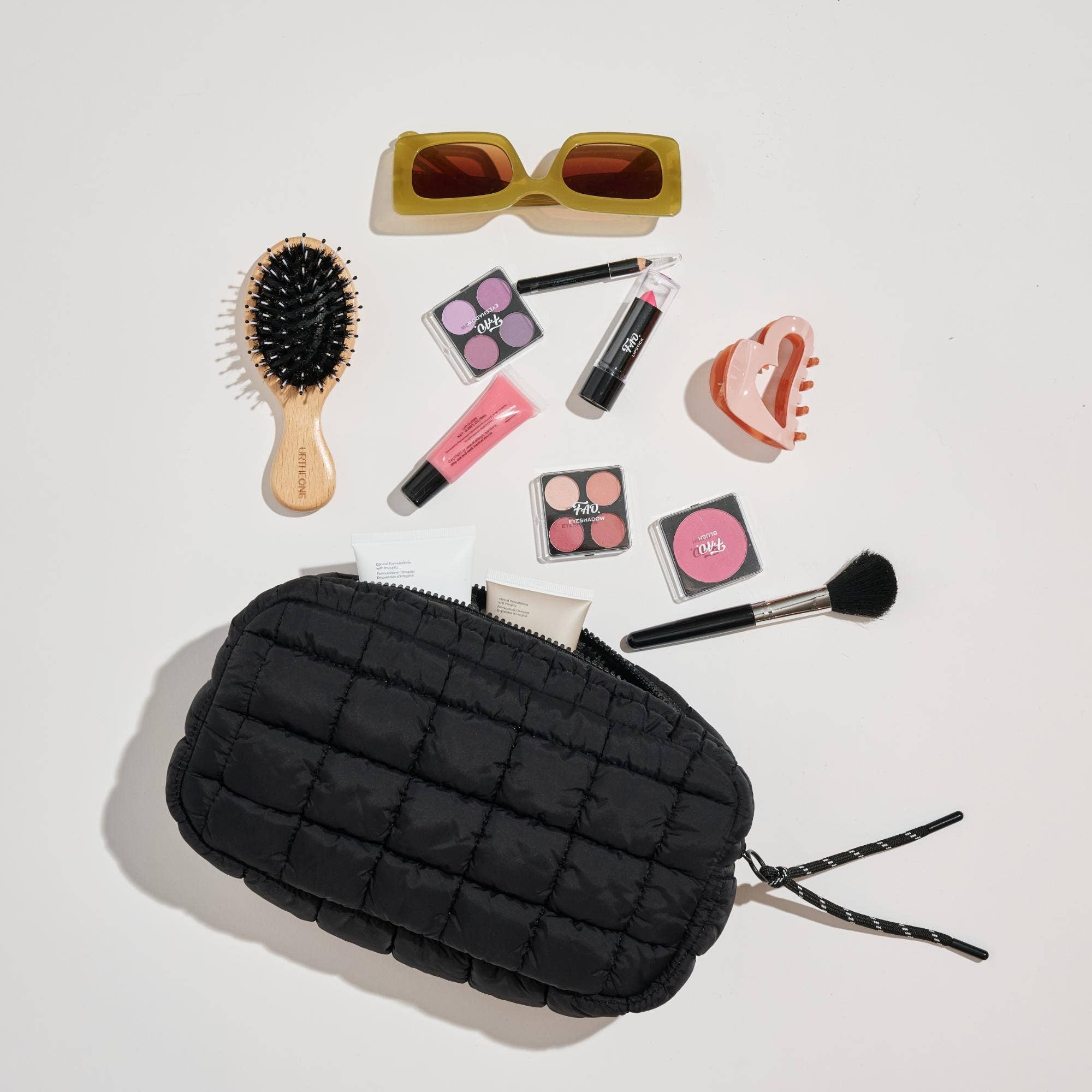Urban Expressions - Wholesale Makeup/Cosmetic Bag - Cloud Nine - Puffer Cosmetic & Travel Organizer Pouch0