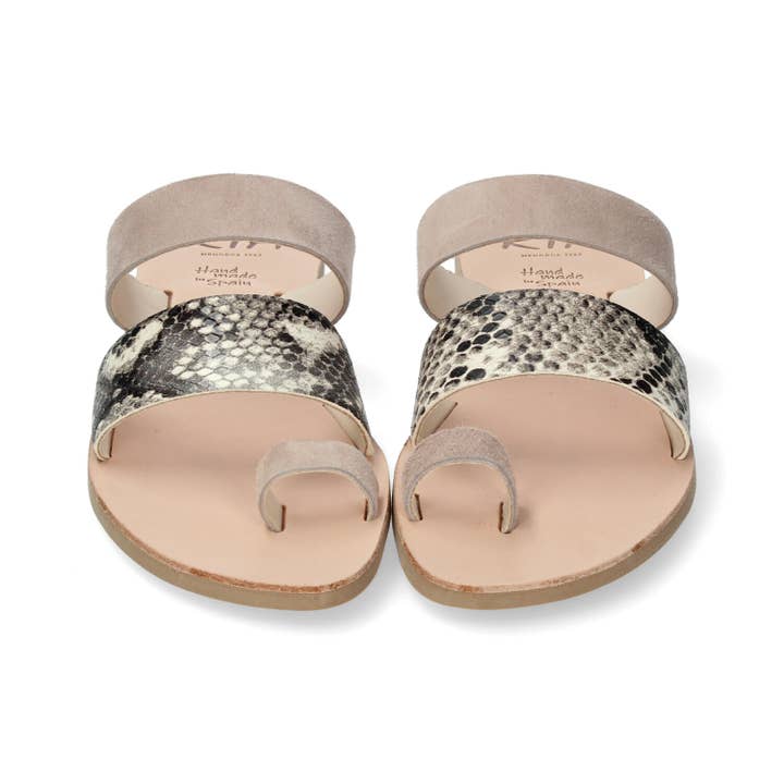 Moderne sandaal voor dames met drie slangenbandjes voor wholesale door Ria Menorca