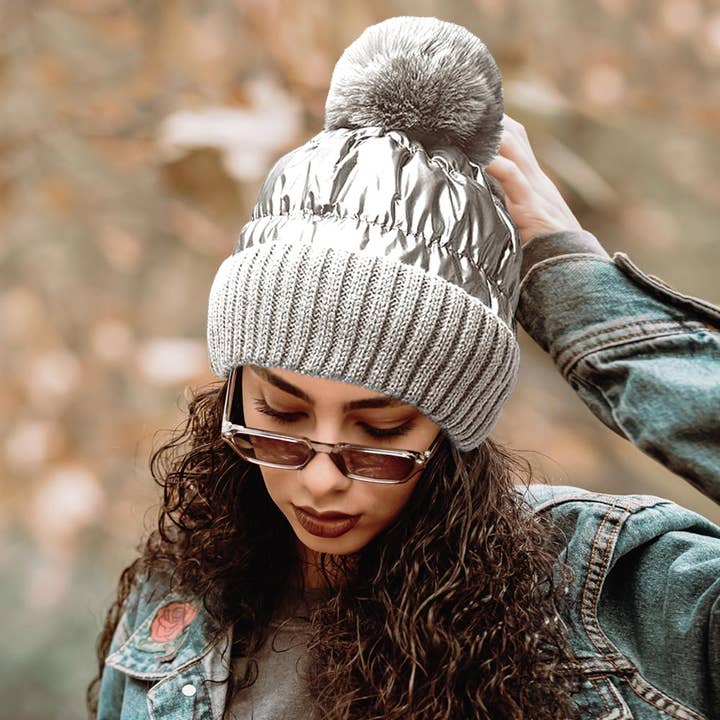 Sensibling Corp. - Wholesale Beanie - Women's - Fleece Lining Puffer Knit Pom Pom Beanie Hat
14