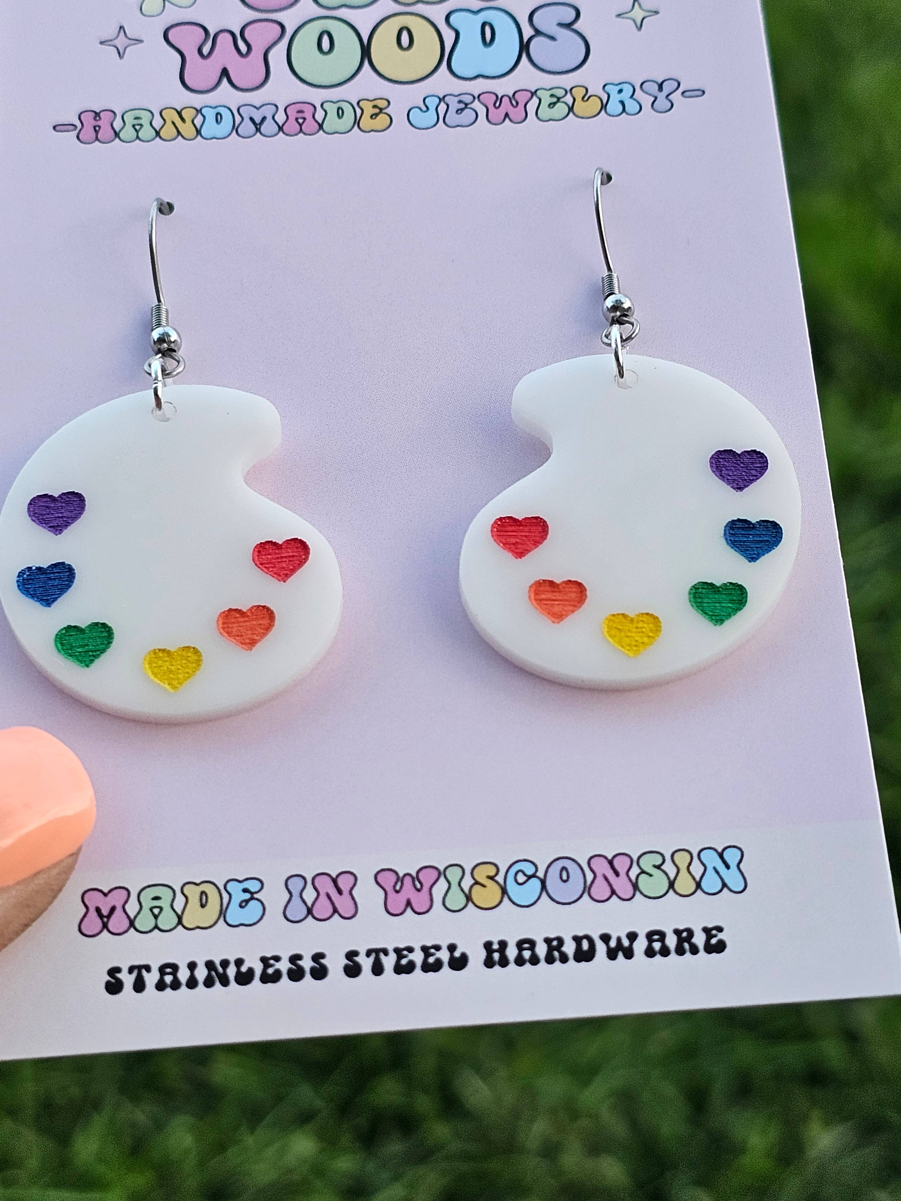 Jedi Woods LLC - Vendita all'ingrosso Orecchini pendenti - Orecchini Rainbow Paint Pallet, orecchini Subtle Pride, Queer2