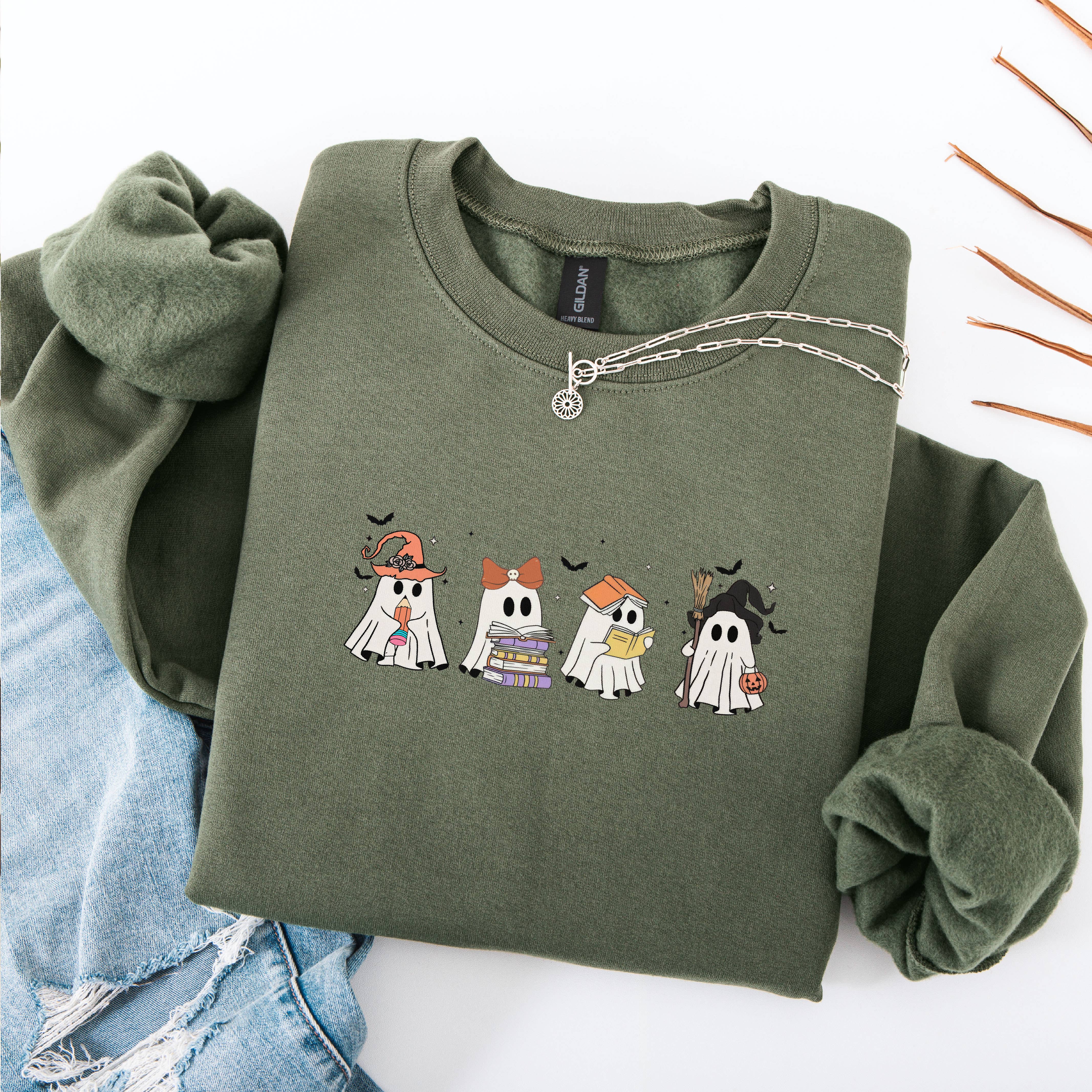 P E T I T R U E – Engroshandel Grafisk Sweatshirt - Dame – Halloween Crewneck Sweatshirt Spøgelser Læser Bøger Sjov1