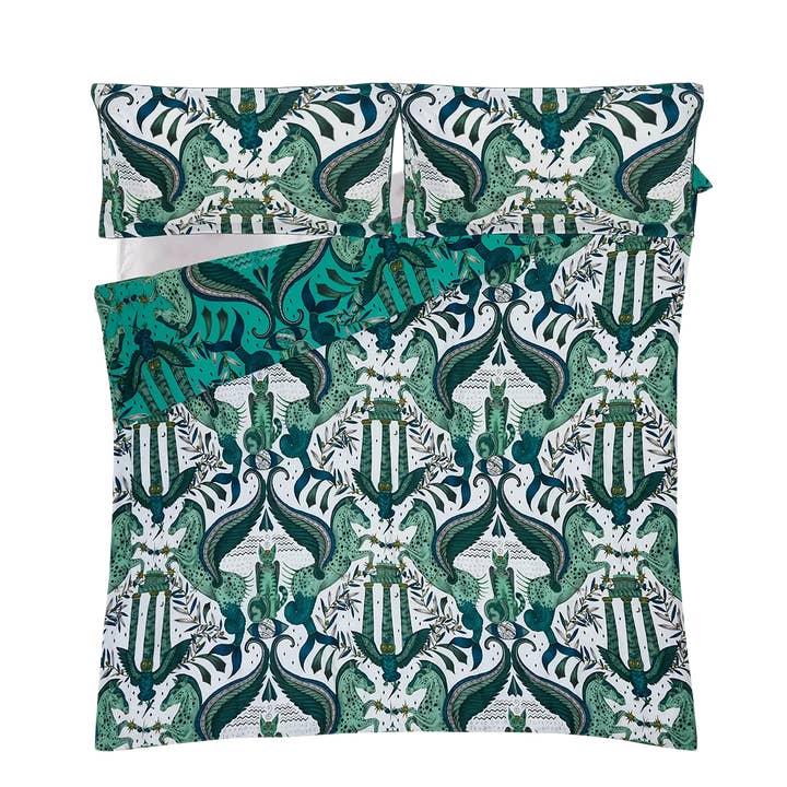 Peacock White Odyssey Bedding Set - UK/EU Sizing for wholesale on Faire24