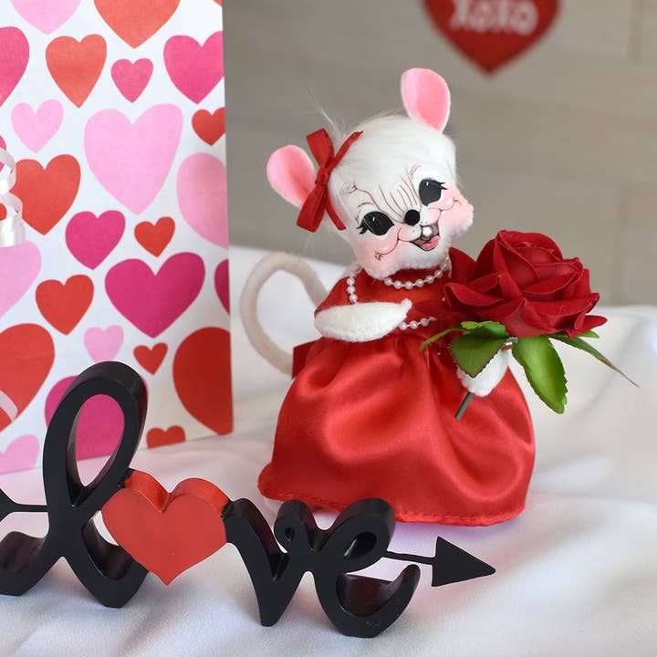 6in Darling Mrs. Mouse for wholesale by Annalee