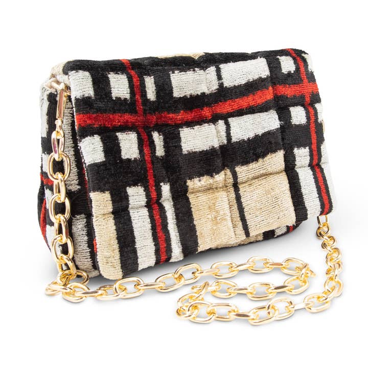 Quilted Crossbody for wholesale by Wolf and Willa