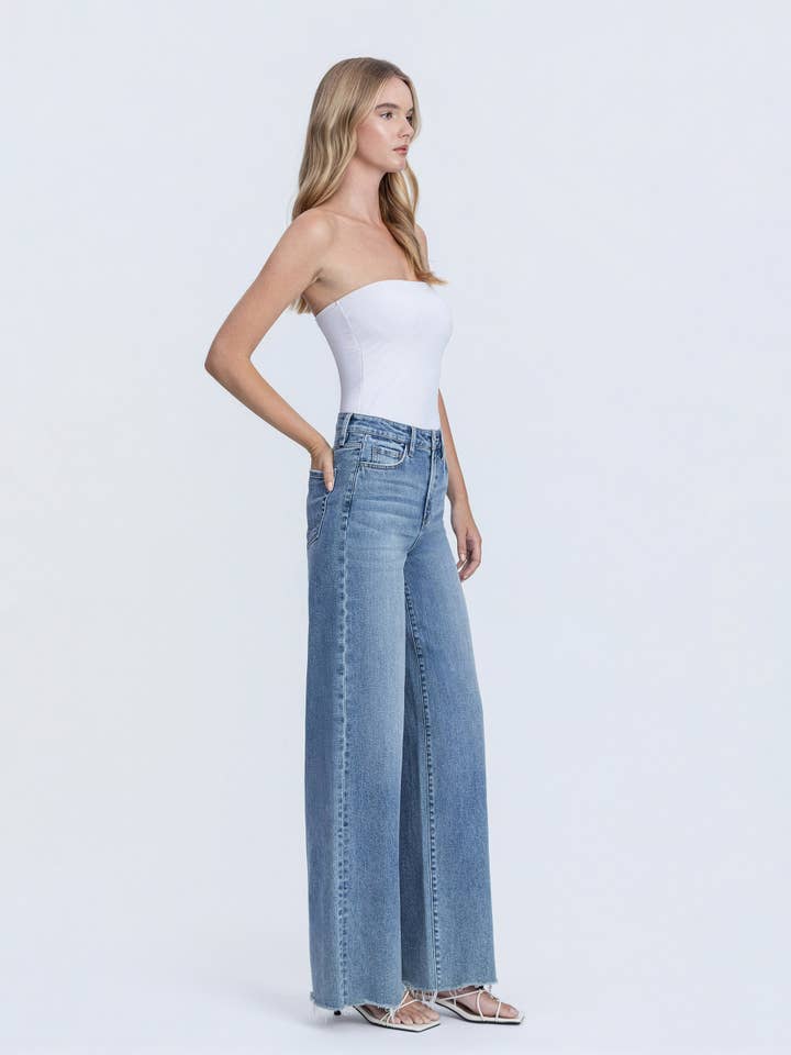 CLOSENESS SUPER HIGH RISE MEDIUM WASH RAW HEM WIDE LEG JEANS F6373 for wholesale on Faire3