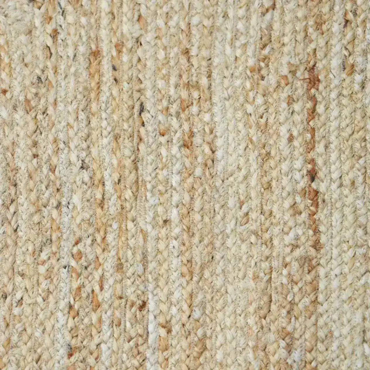 Maia Homes - Vente Tapis - Tapis artisanal vert en jute à bord scallopé9