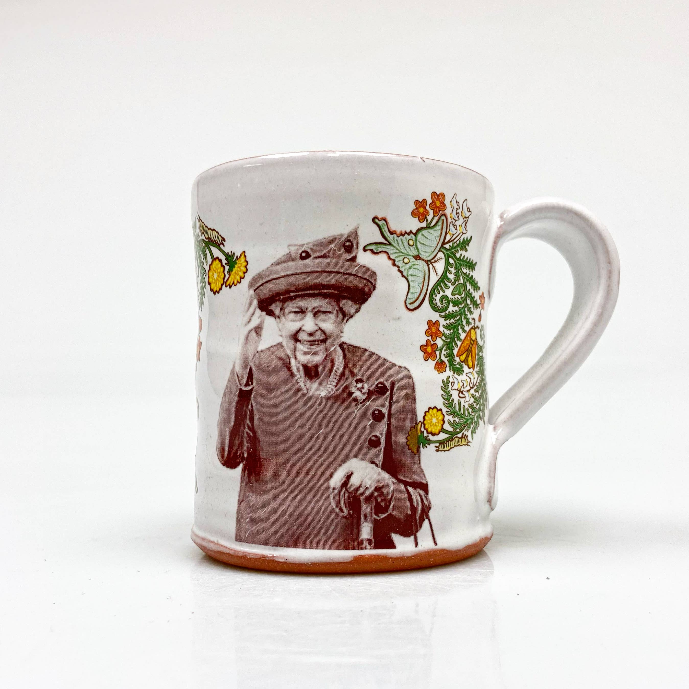 Rothshank Artworks - Wholesale Coffee Mug - Queen Elizabeth mug0