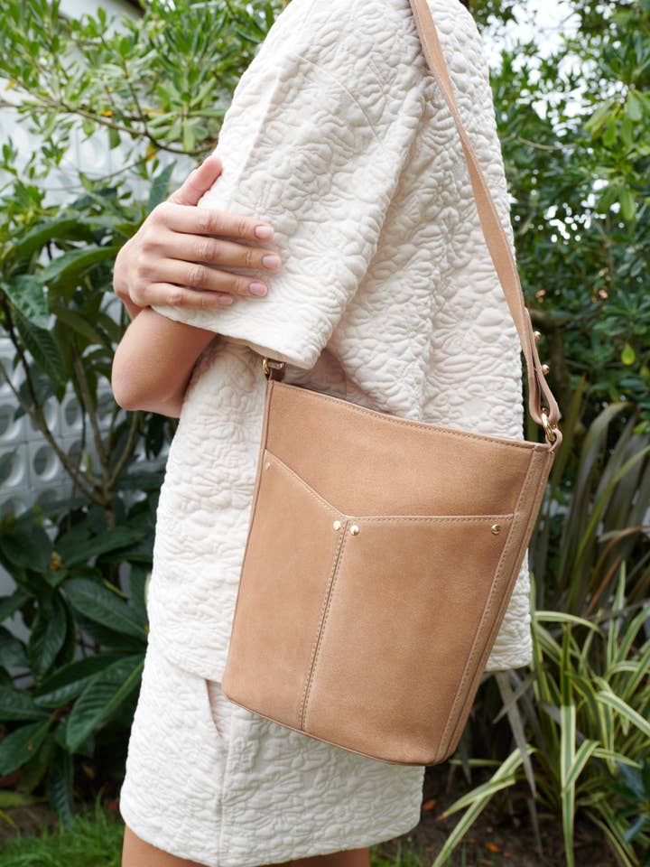 SAC SCEAU CUIR FIGUE GABRIELLE for wholesale by Maradji