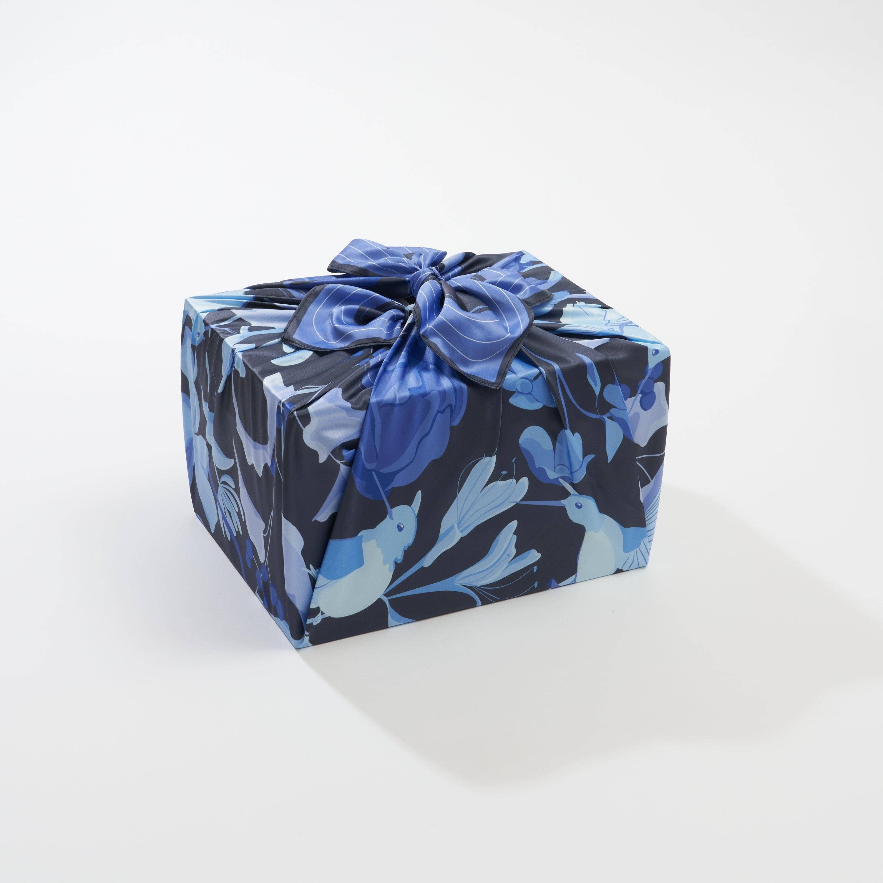 WRAPPR Gift Wrap - Vente Feuille de papier cadeau - Emballage cadeau Furoshiki par Danni Ha | 18 pouces, polyester recyclé36