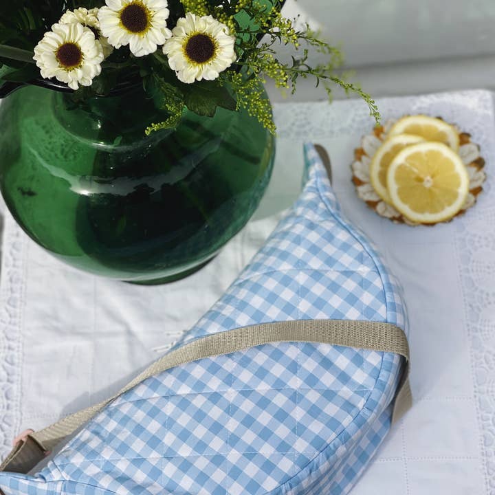 Sac halvmåne vichy blå for engroshandel hos Peman