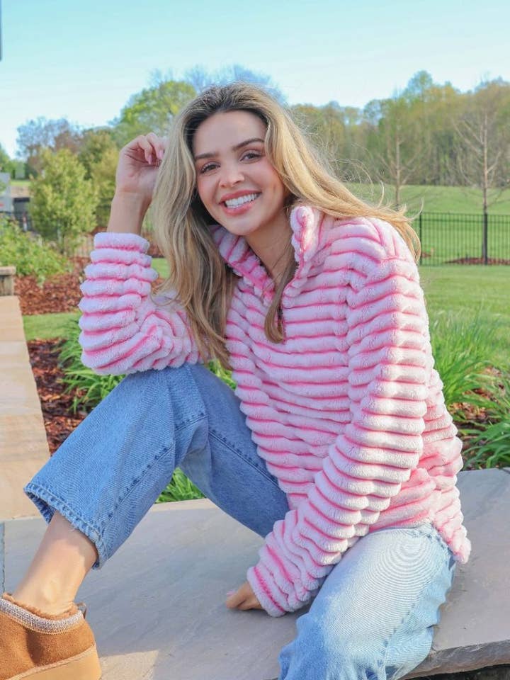 simply southern - Wholesale Sweatshirt - Women's - PP-0224-PULL-LUXE-CAND