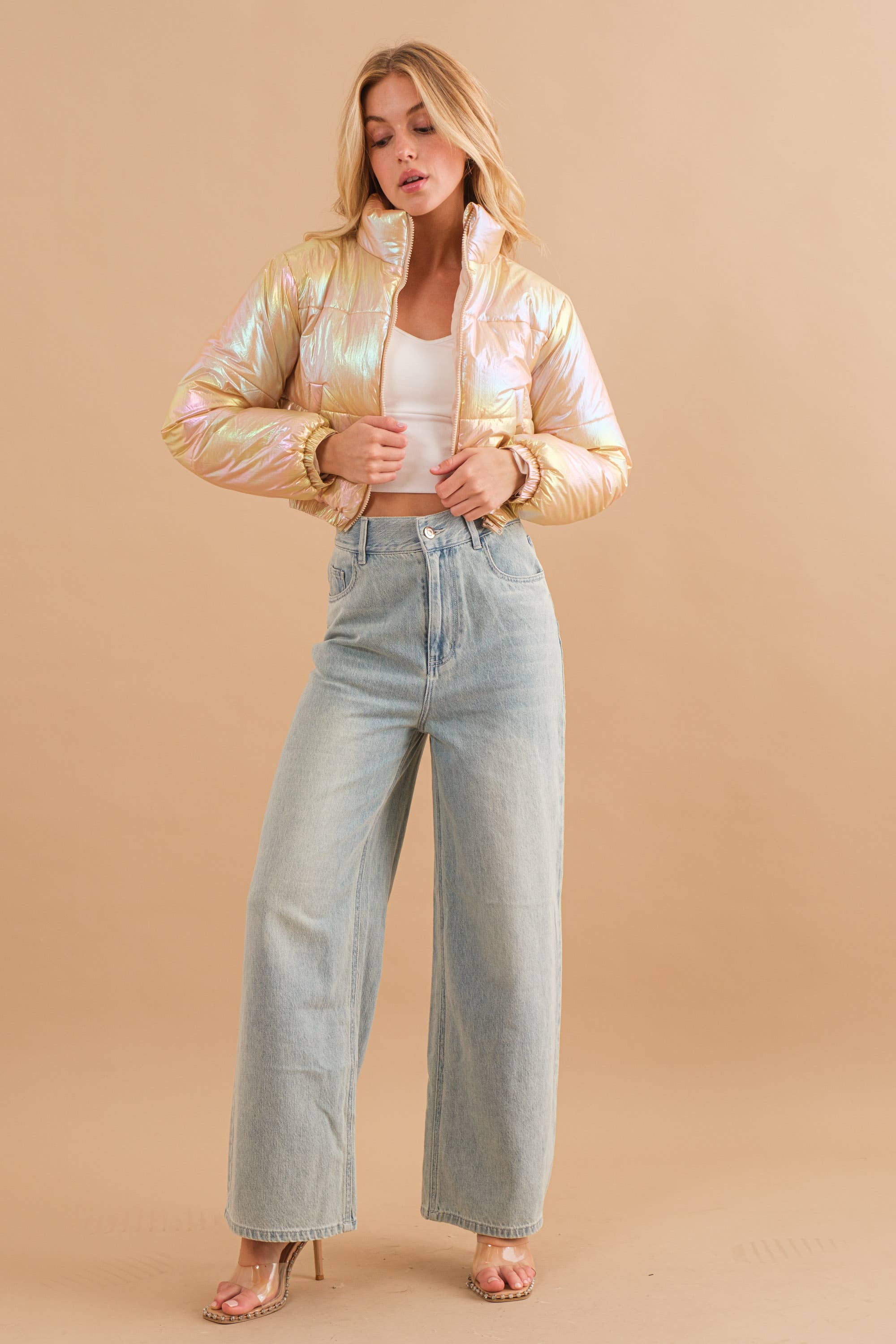 Blue B – Blusão - Mulher por atacado – 61220J - Blusão Puffer Metalizado Puffer Crop Zip Up18