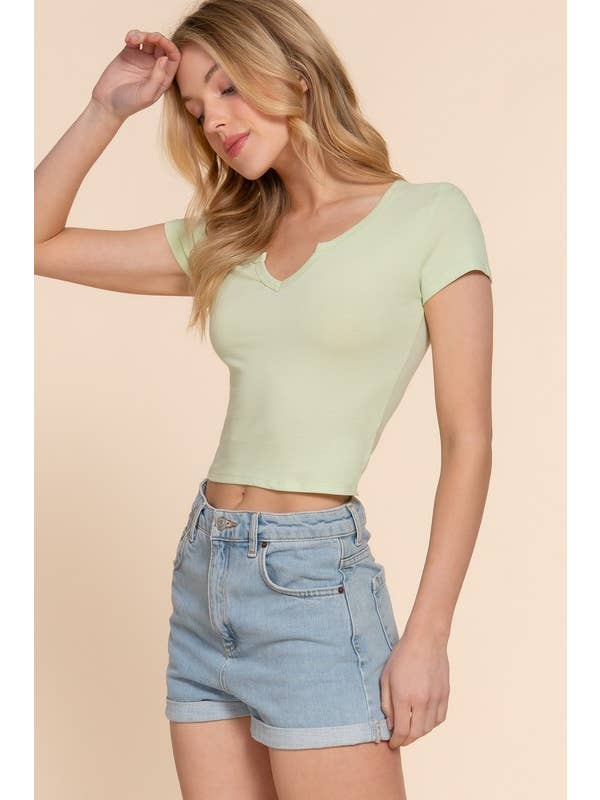 Active Basic | Active USA - Vente Haut en maille – femme - Haut en tricot à col rond en V à manches courtes