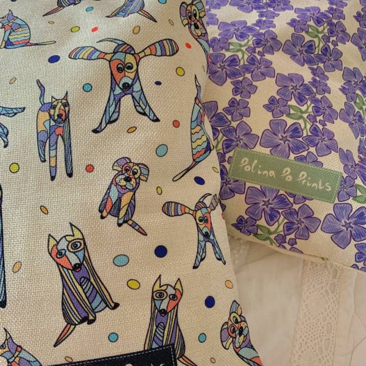 Polina Po Prints – wholesale Prydnadskuddfodral – Hundmönstrat örngott. Present till hundmormor. Roliga valpar.