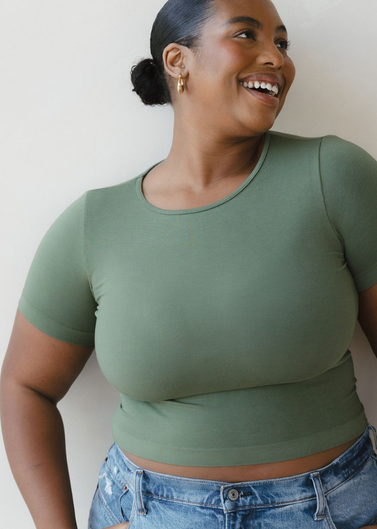 ELIETIAN – wholesale Knit top – Women's – Short Sleeve Waist Length Top18