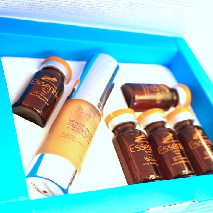 Elixheal Skincare - Wholesale Facial Care Set/Kit - Lipocell™ - Liposcultpting Solution for Face and Body