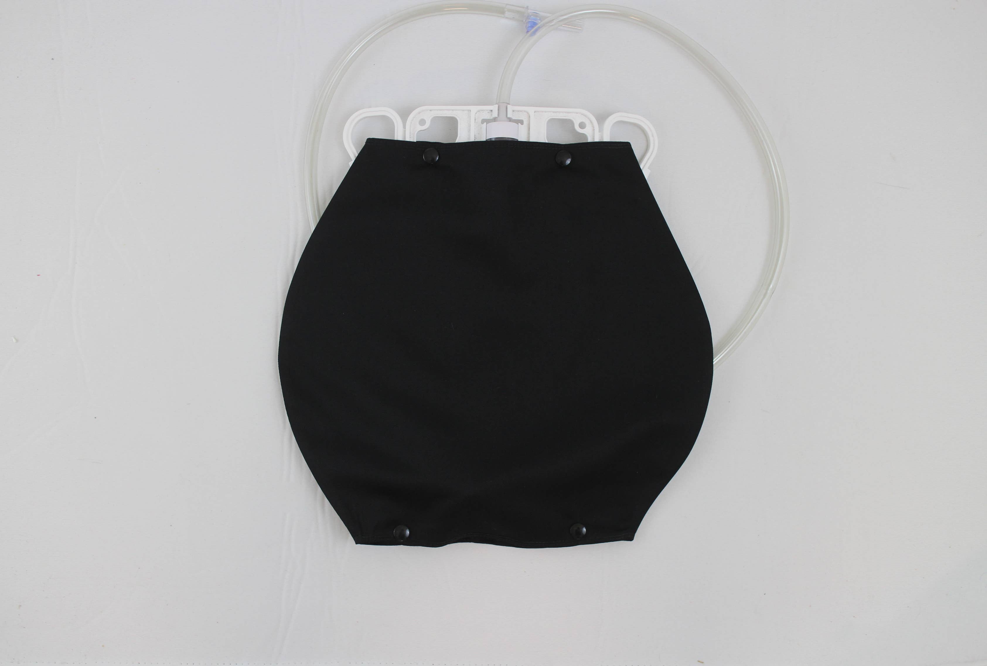 MedThreads LLC - Wholesale Purse/Bag Accessory - Unisex - 2000mL Twill Catheter Bag Cover Foley Drainage6