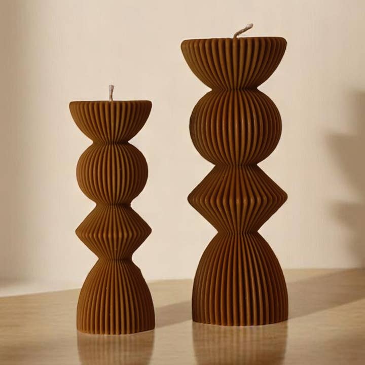 Agaboo Candle - Wholesale Novelty Candle - Oversized Ribbed Pillar Candles in Two Sizes0