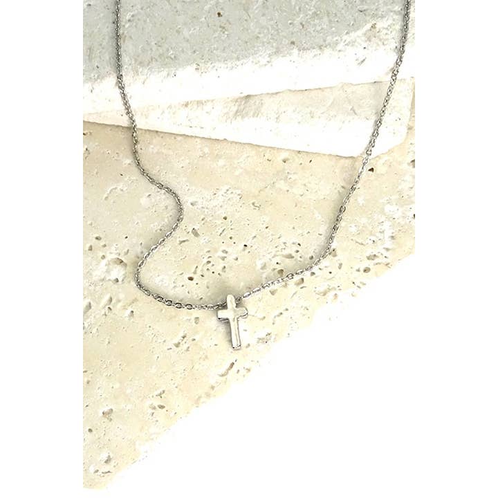 JOSSLYN by wall to wall - Wholesale Pendant/Charm Necklace - CLASSIC MINI CROSS NECKLACE | 47N15737-CROSS