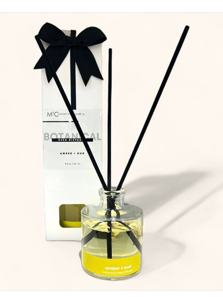 5 oz. Flameless Botanical Reed Diffuser - Non-Toxic for wholesale by momMY TIME candle co.