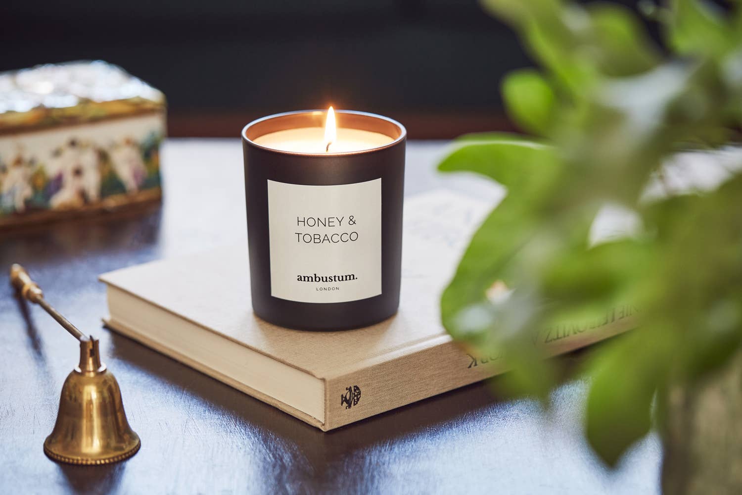 ambustum - Wholesale Jar/Filled Candle - Honey & Tobacco Candle 3