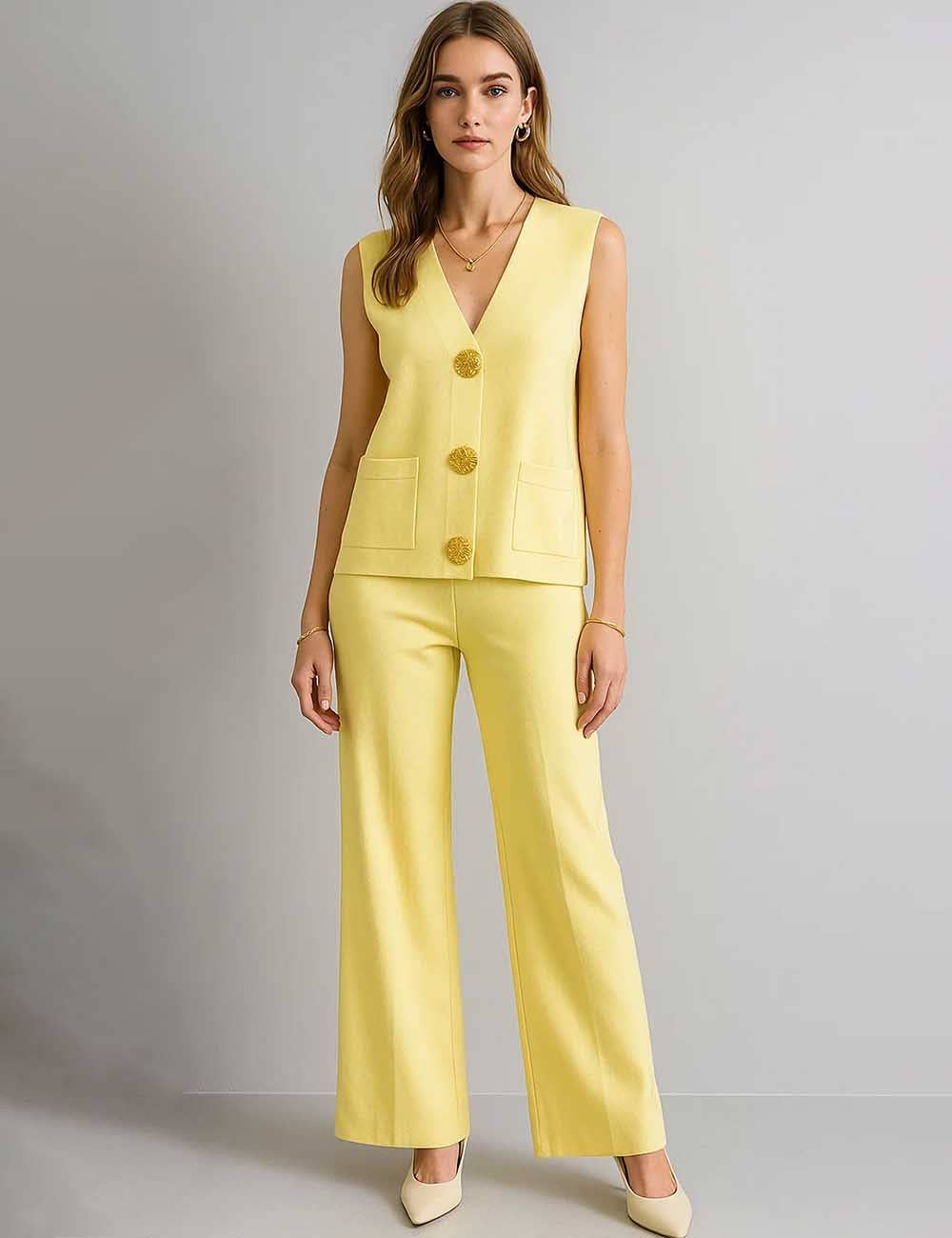 Sweetkama - Vendita all'ingrosso Completo top e pantaloni (NON loungewear) - Donna - Completo 2 pezzi: Gilet e Pantaloni a Maglia con Bottoni e Scollo a V a Tinta Unita da Donna23