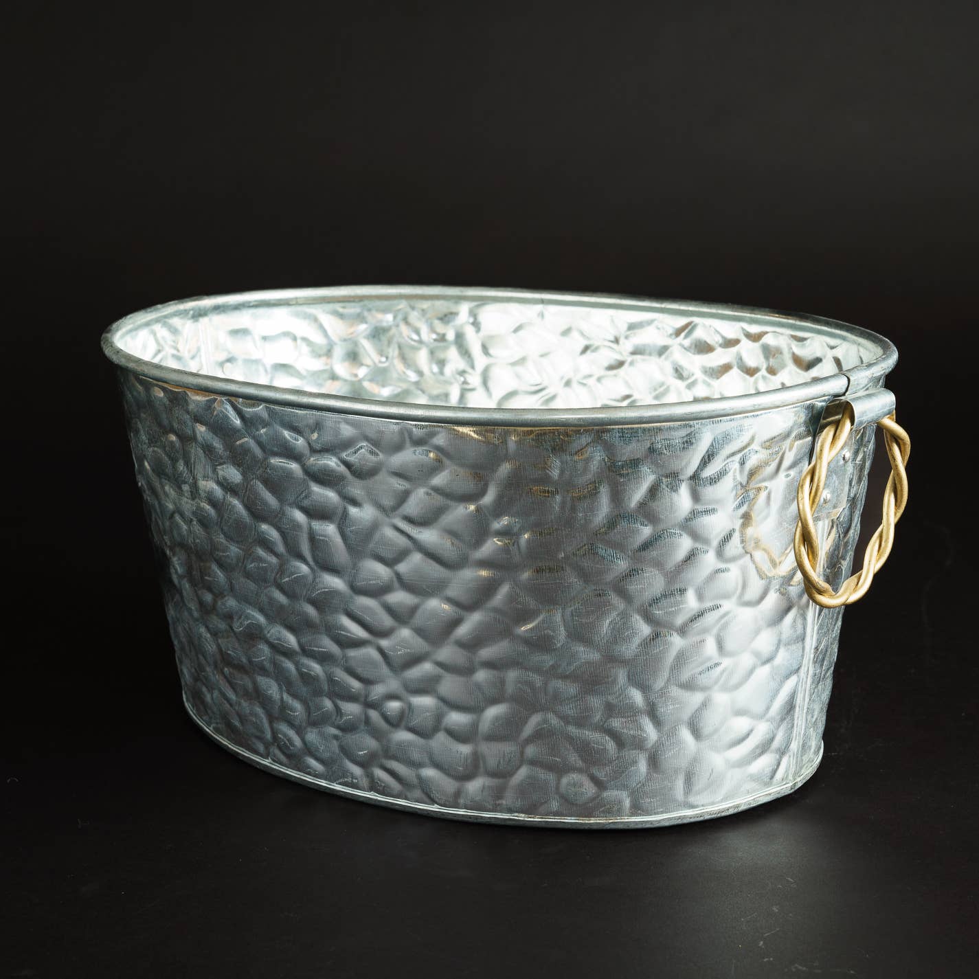 India Handicrafts Inc - Wholesale Bucket/Pail - 14" Oval Handle Tubs - Assorted Colors5