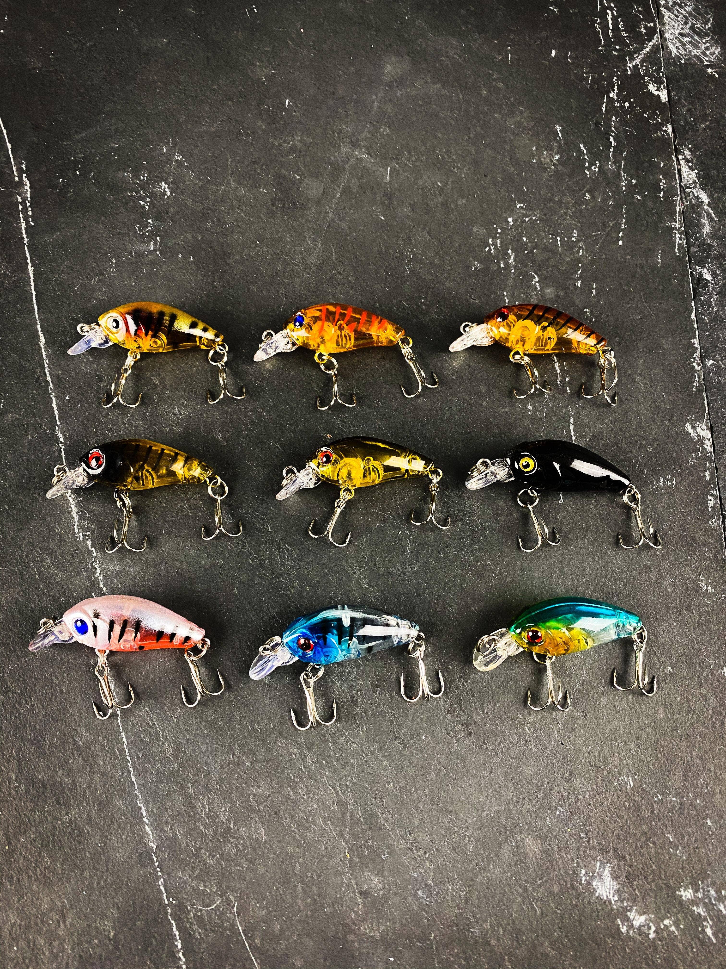 Outdoor Junction - Vente Accessoires de sport - Lot de 9 leurres durs courts coulants type crankbait1