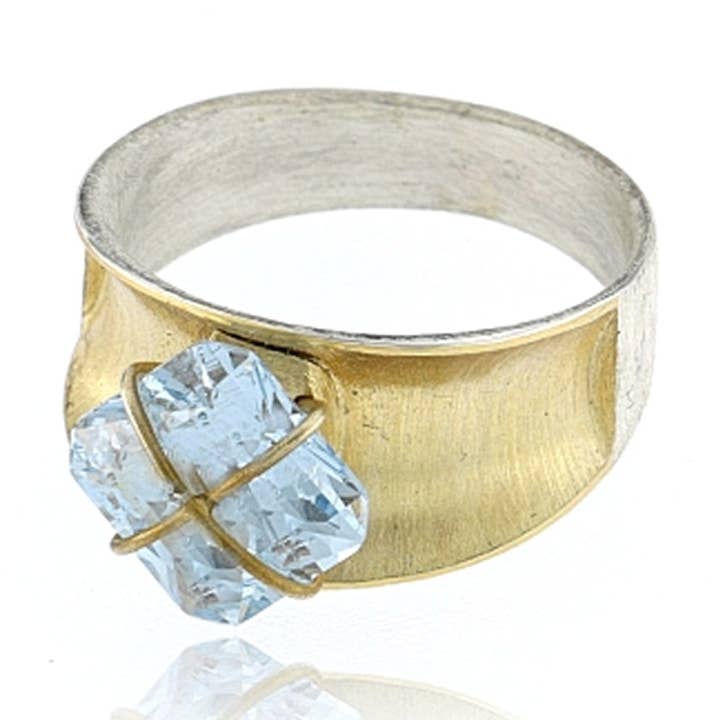 KF 739VQ for wholesale by Mysterium Collection