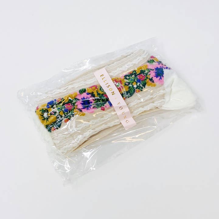 Ellison+Young - Wholesale Socks - Women's - Noble Floral Beauty Socks2