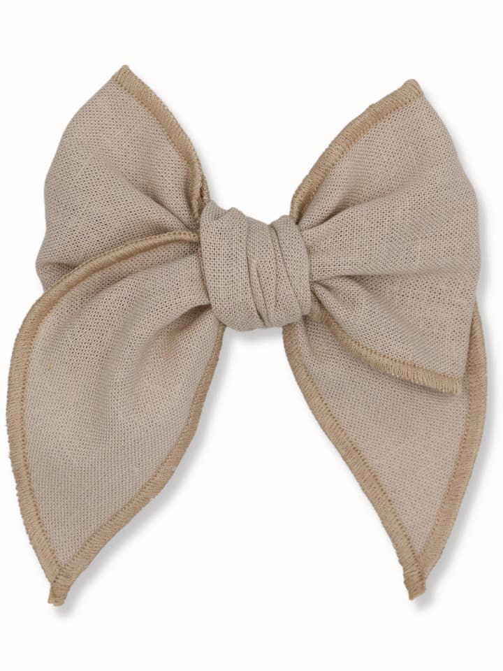 Arc de fable Brianna pour la vente par Livy Lou Collection