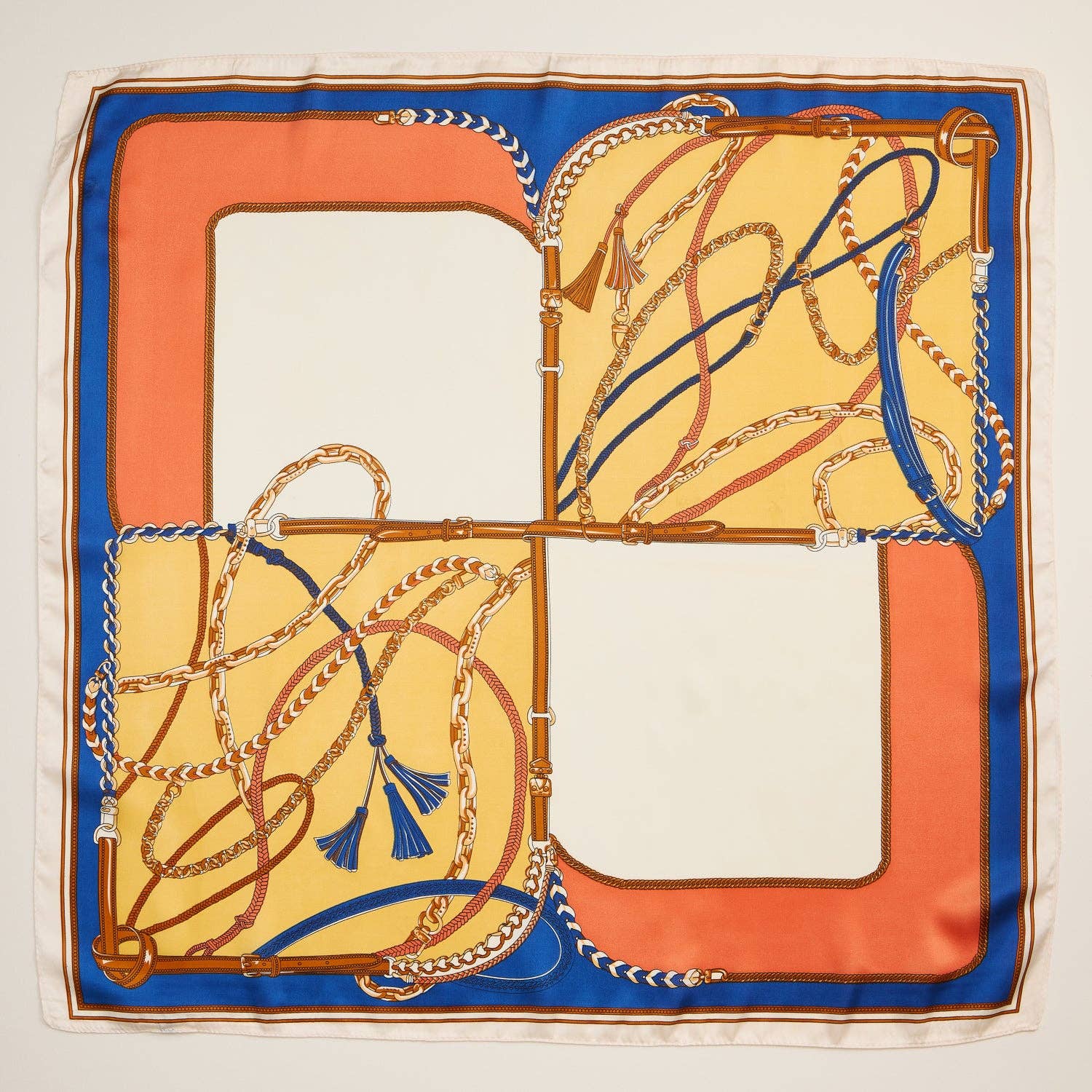 Frem - Vendita all'ingrosso Sciarpa - Donna - Sciarpa Quadrata in Seta con Stampa a Catena Equestre2