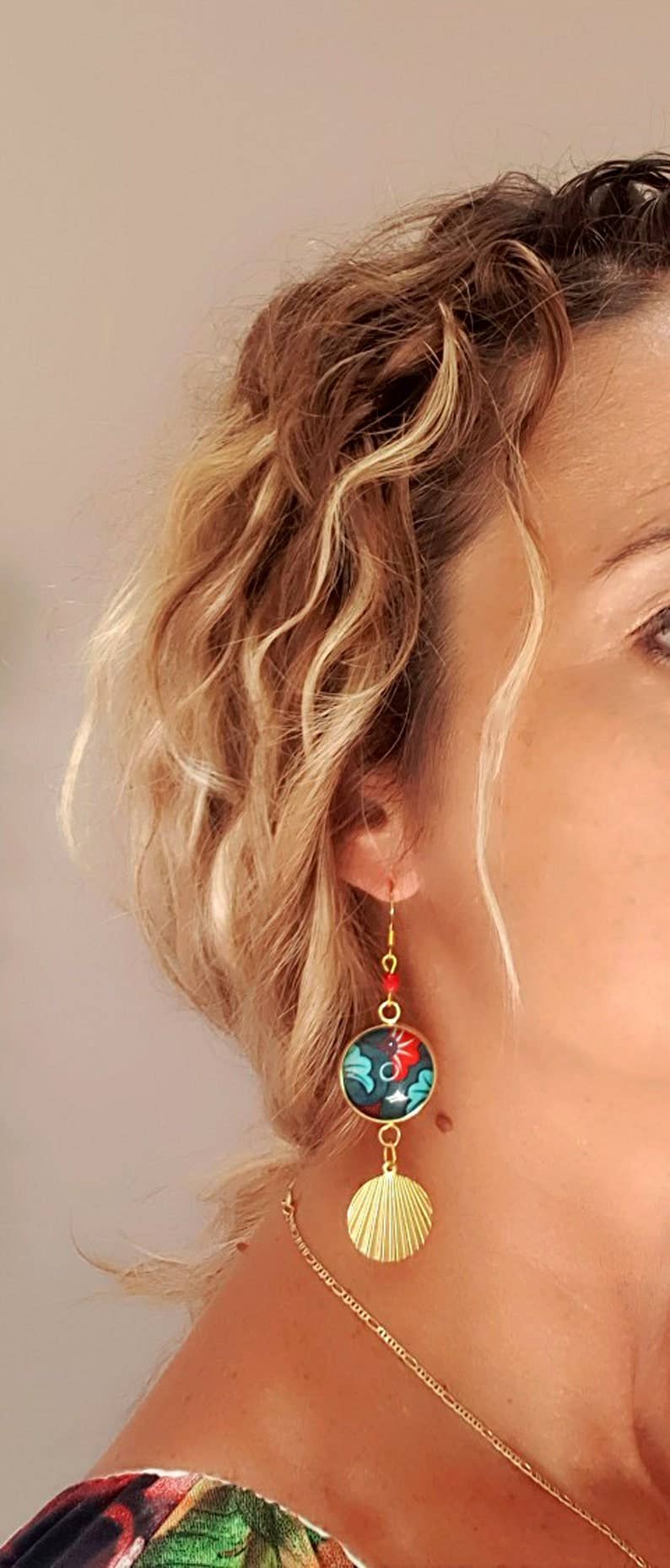 SUNKRIS - Wholesale Dangle Earrings - Ethnic wax earrings with red and blue ginkgo flowers3