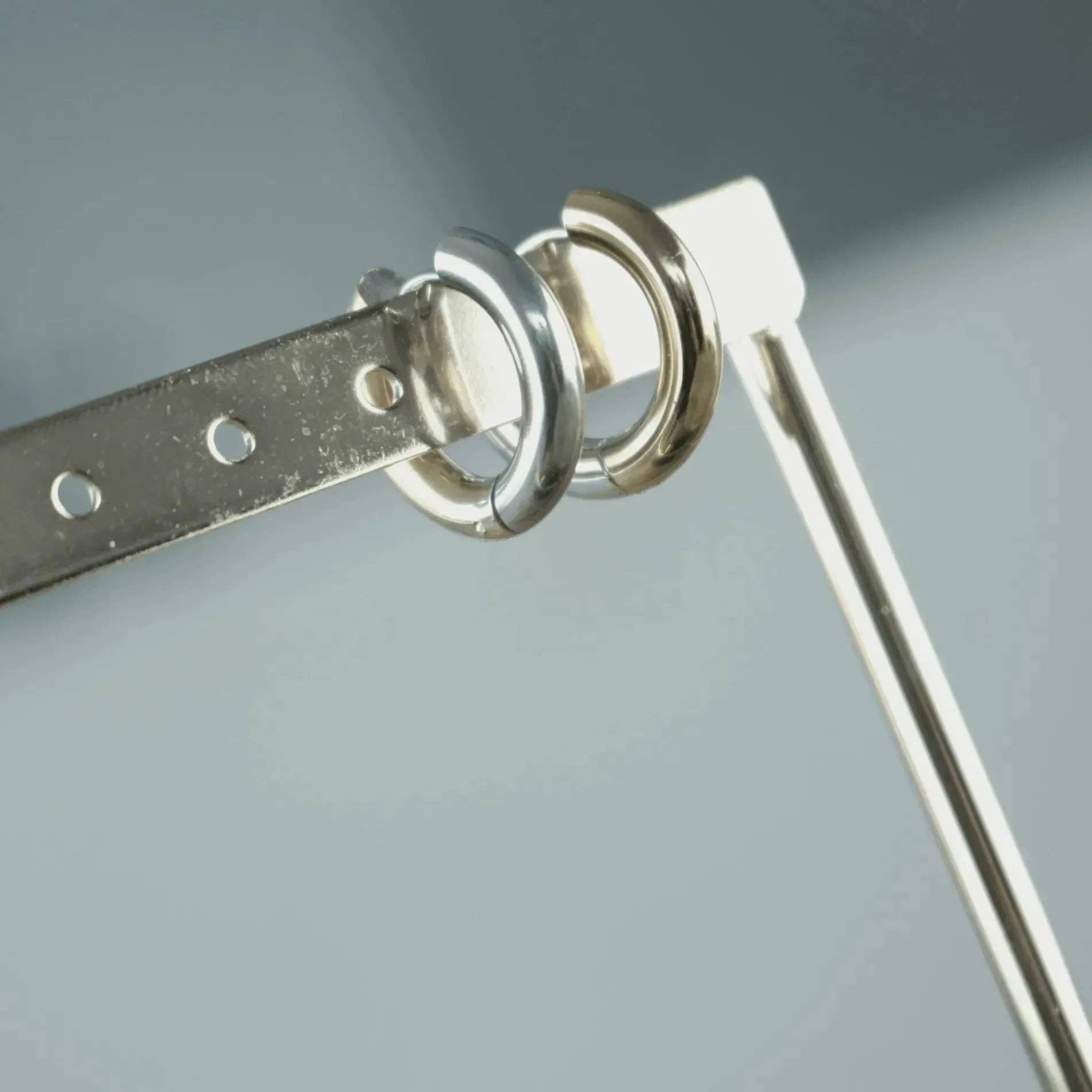 Dansk Copenhagen – Großhandel Hoops – Passion wasserdichte Creolen mit zweifarbiger Optik1