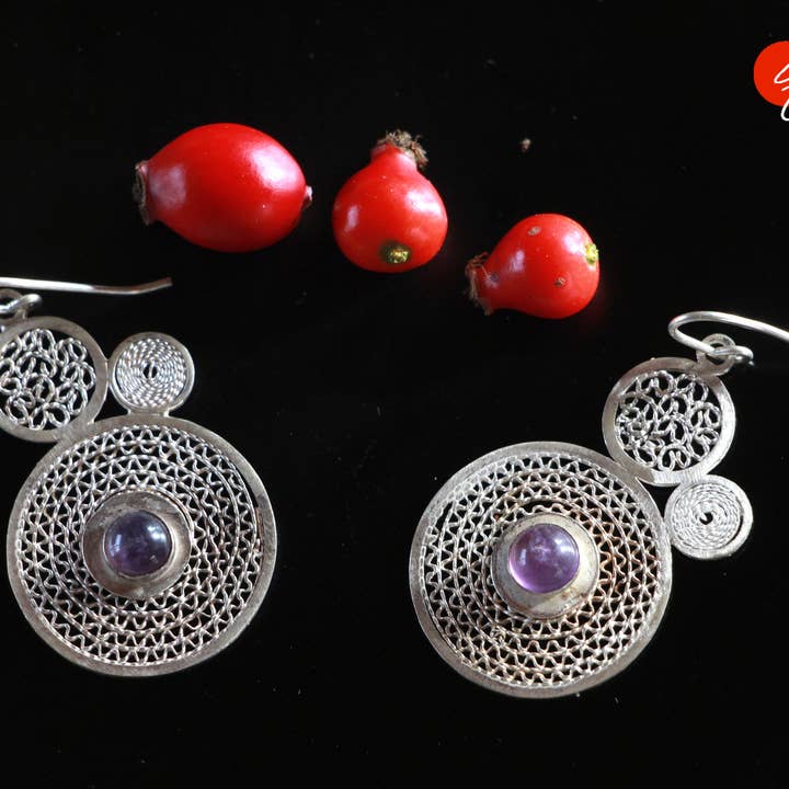 “No Sabemos” earrings for wholesale by Etcaetera Création