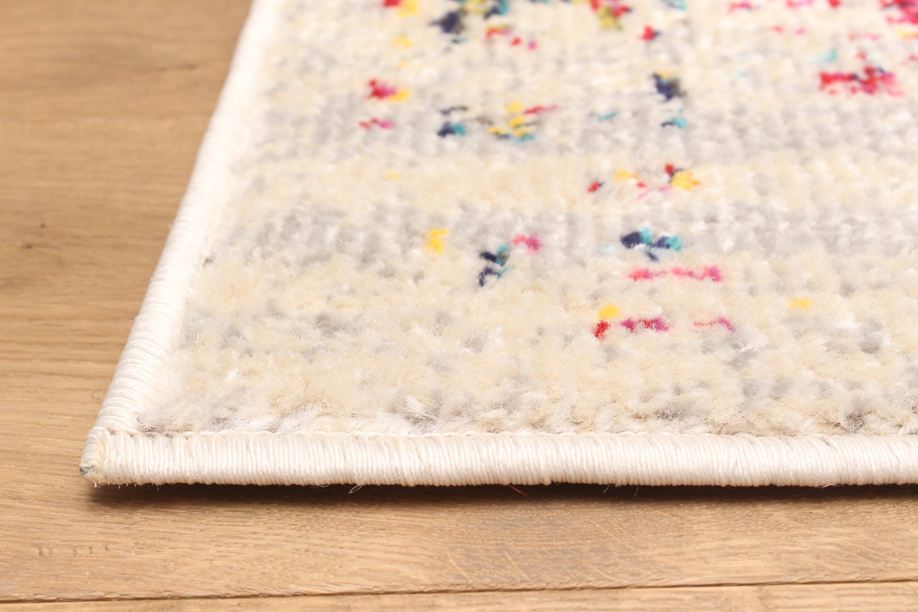 Jasmine Ivory Area Rug for wholesale on Faire3