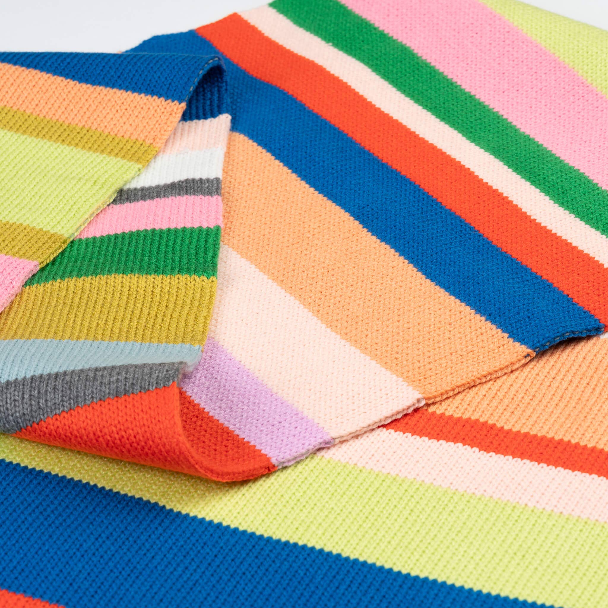 VERLOOP | knits - Wholesale Scarf - Unisex - Multi Stripe Big Scarf4